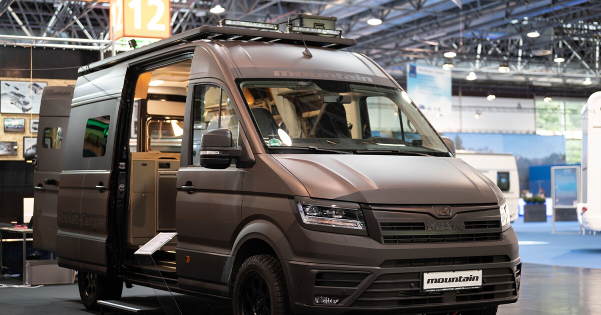 Stunning Rocket Mountain 4x4 camper van seeks adventure and solitude